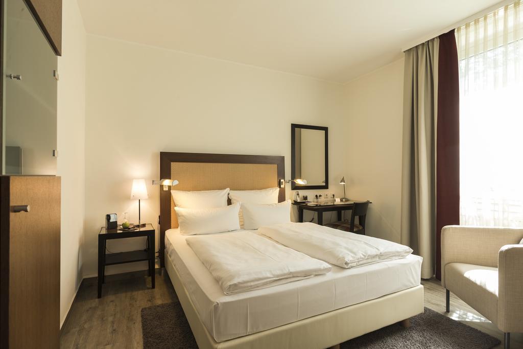 Hotel Rene Bohn Ludwigshafen am Rhein Pokój zdjęcie